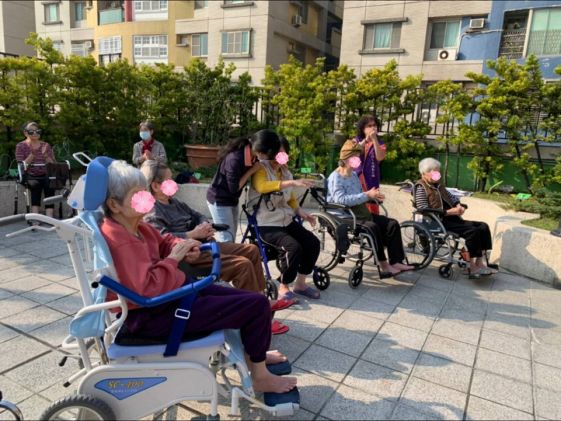空中花園散步曬太陽
